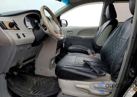 2014 Toyota Sienna из США, поврежденный, VIN 5TDZK3DC7ES443807